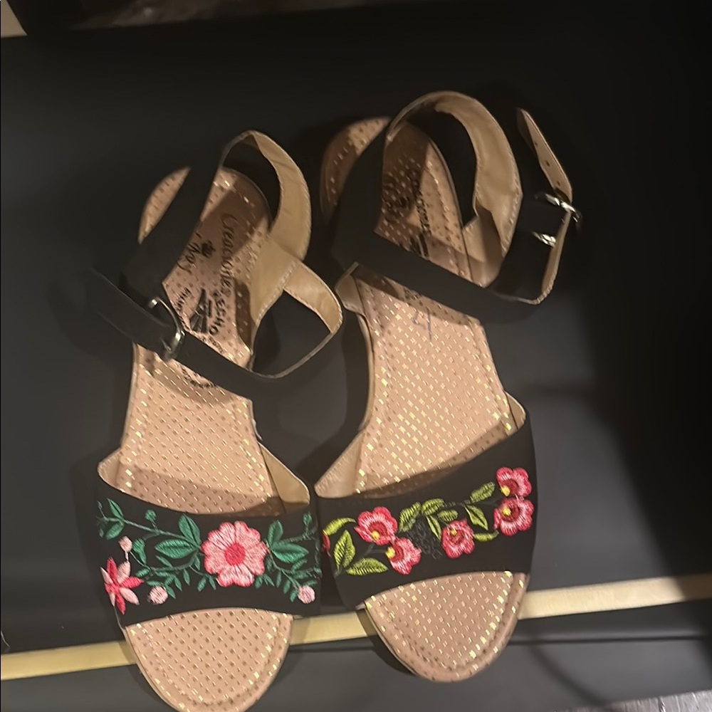 Floral Embroidered Black Sandals